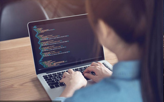 开平 api php源码,下载的php源码怎么运行呢？